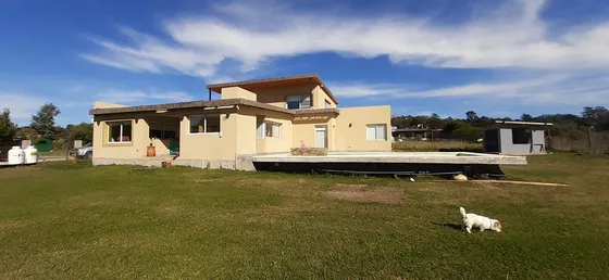 Excelente Y Moderna Propiedad De Categoria