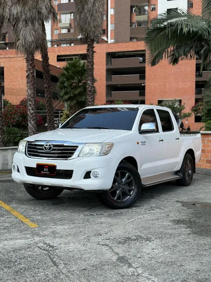 Toyota Hilux 2.7 Imv