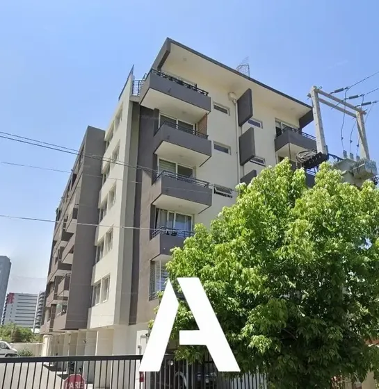 Venta De Departamento En La Florida 3d, 2b, Estacionamiento
