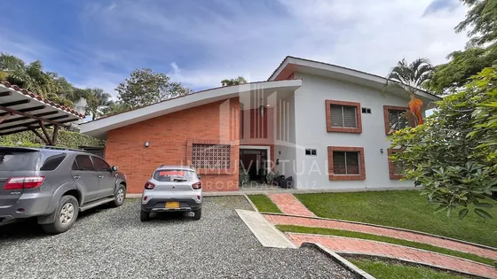 Arrienda Casa Campestre En Cerritos Sin Amoblar 