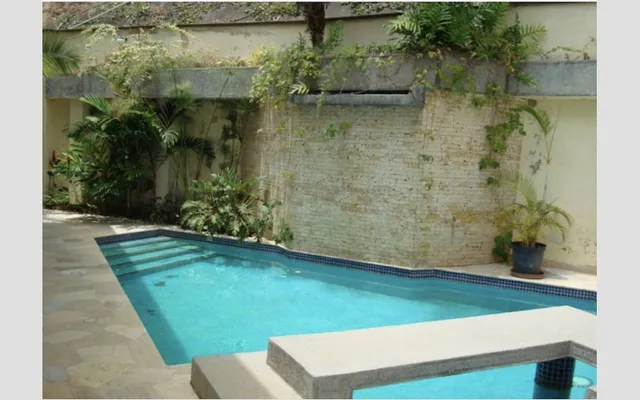 En Venta Casa Con Piscina En Los Naranjos (el Hatillo)