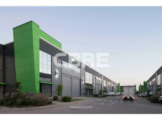 Bodega Industrial Con Altillos Y Oficinas | Lampa