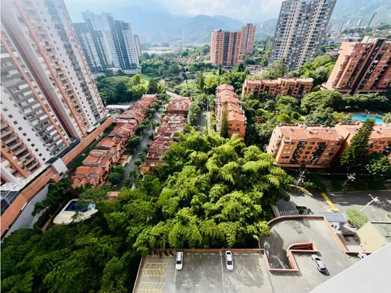 Venta De Casa Unifamiliar en Unidad Cerrada En Suramérica - Estrella