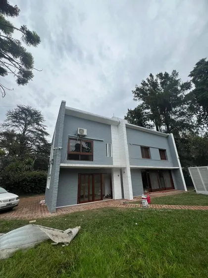 Alquiler  Casa 4 Ambientes - Parque Leloir