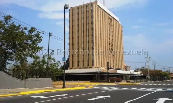 Oficina En Alquiler En Banco Industrial Cb