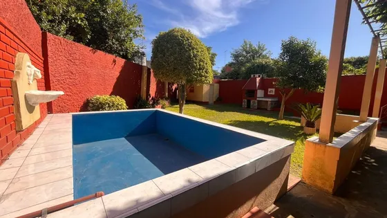 Casa 3 Ambientes Con Jardin Y Pileta Casanova 