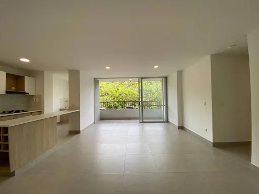 Apartamento En Arriendo Los Colores 743-7748