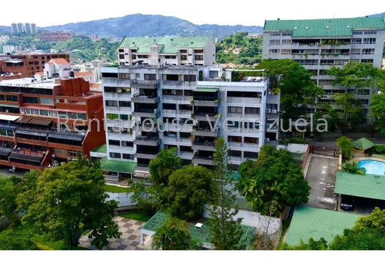 Eg - Penthhouse En Colinas De Valle Arriba - Mls #25-6445 - Eliana Gomes