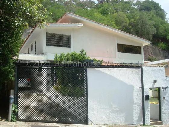 Casa En Venta En Santa Marta Abm