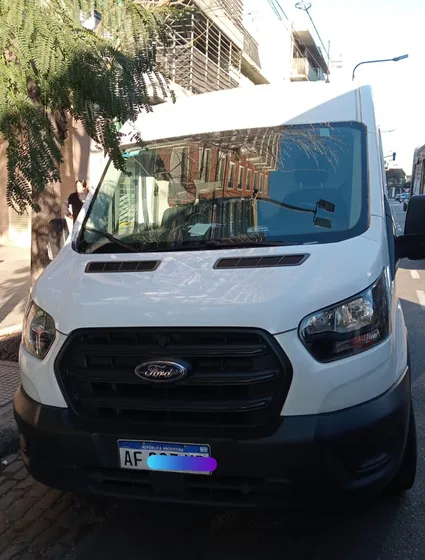 Ford Transit 2.2 Furgon Mediano 350m