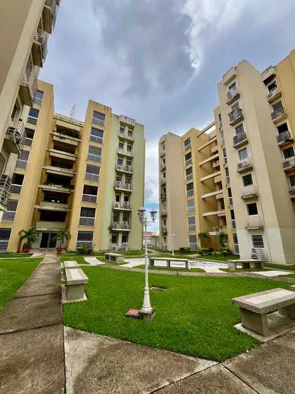 Apartamento En Villa Geica Maracay