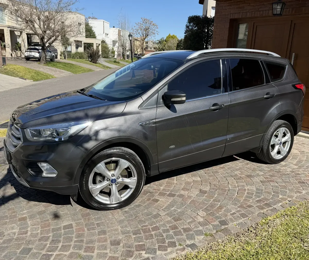 Ford Kuga 2.0 Titanium At Awd