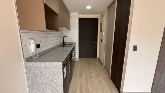 Homestudio A Estrenar En Arriendo Metro Hospitales