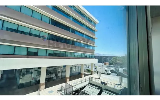 Oficina O Local Comercial En Arriendo