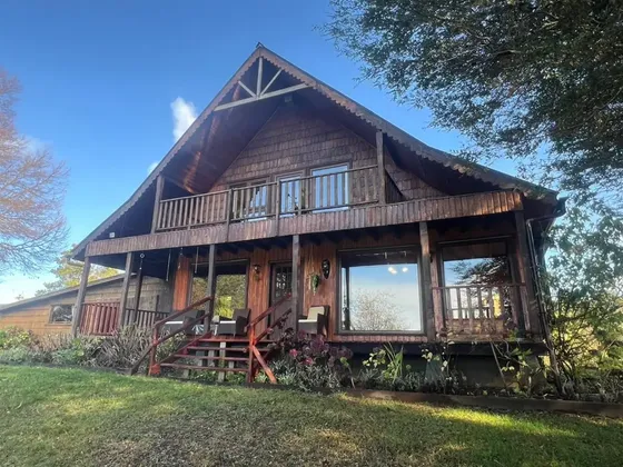 Casa En Venta De 4 Dorm. En Llanquihue