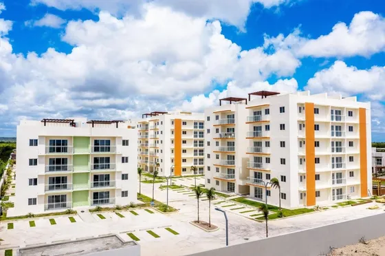 Apartamento Con Linea Blanca En Alquiler, 2 Habitaciones En Av, Barceló De Bávaro, Punta Cana