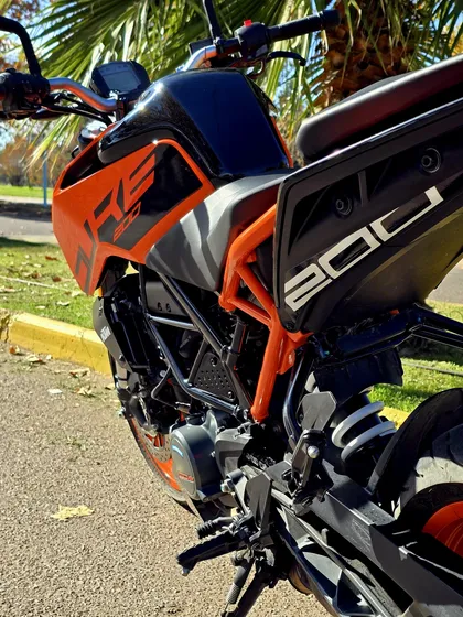 Moto Duke 200 2022
