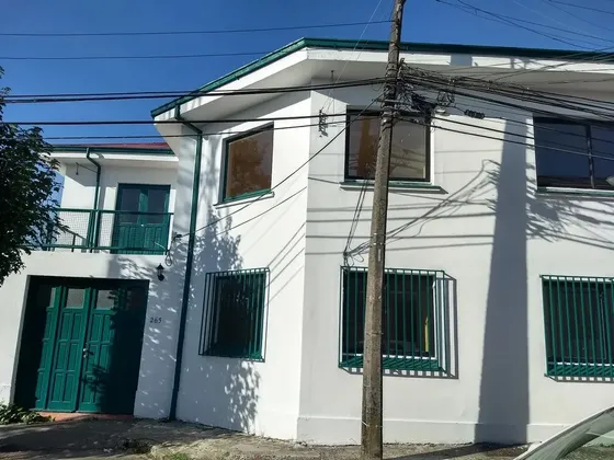 Venta De Casa Céntrica Con Destino Comercial