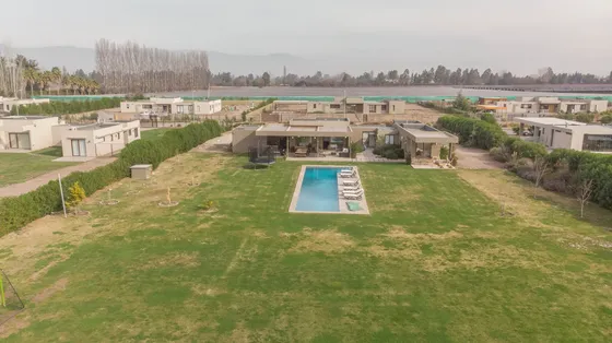 Bajó De Precio!! Moderna Casa En Linderos En Condominio