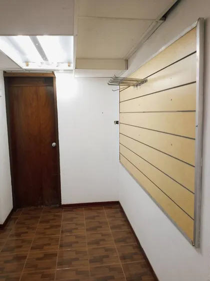 Alexora Cobos Vende Casa Comercial Y Oficina En El Centro De Valencia