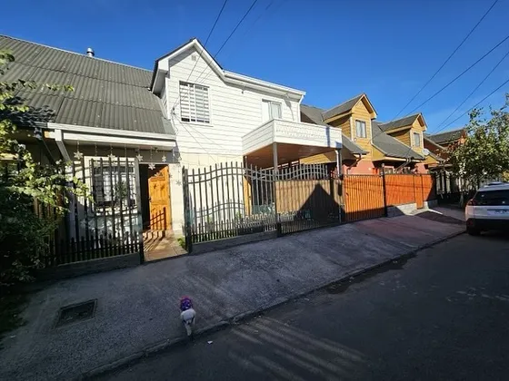 Impecable Casa Don Sebastián De Rauquén Curicó
