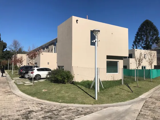 Casa - Pilar