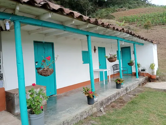 Linda Casa Finca Tradicional En Venta En El Carmen De Viboral 