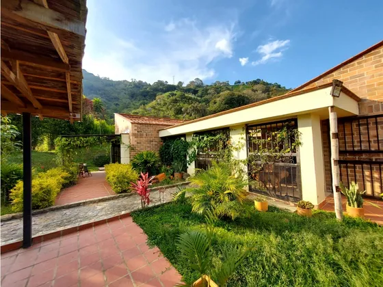 Casa Campestre En Venta En Barbosa Sector Graciano