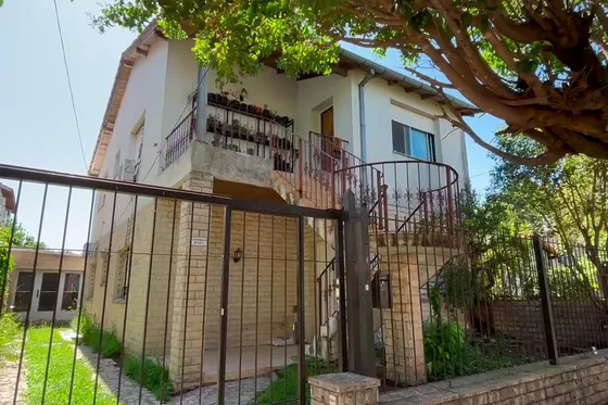 Venta En Block, Dos Casas En Venta En Olivos, Vicente López