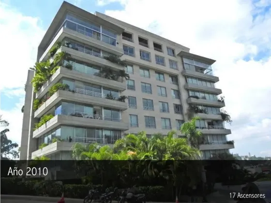 Vendo Ph 245m2 Santa Inés 9611