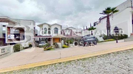 Casa Pedregal De Echegaray