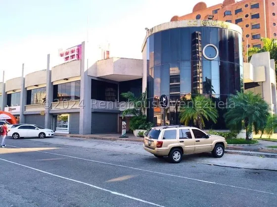 Oficina Con Planta Electrica Y Amobladas En Alquiler En El Este De Barquisimeto