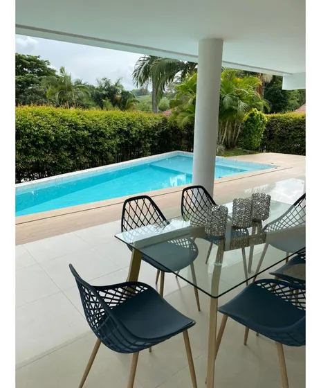 Venta Casa Con Piscina Privada En Conjunto Cerrado Cerritos Pereira