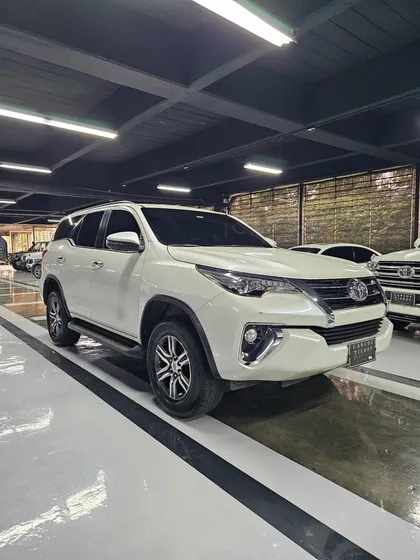 Toyota Fortuner 2.7l