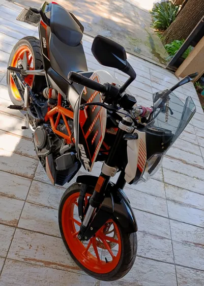 Ktm Duke 390, 2016. 7.500km