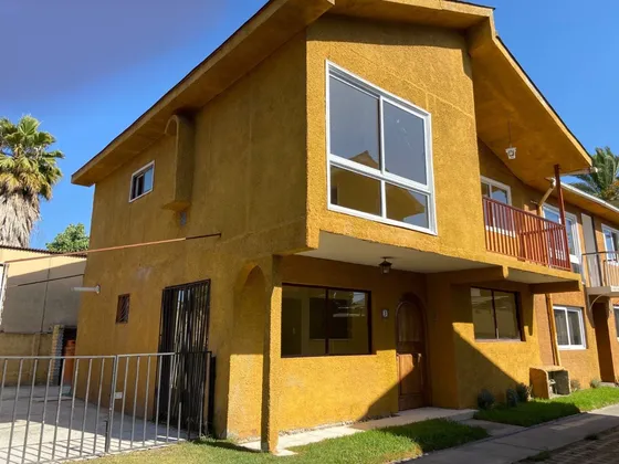 Casa En Arriendo En Peñaflor