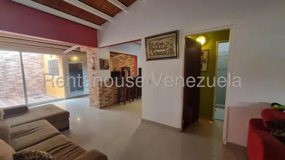 Casa En Venta Con Pozo Propio En Plena Ribereña Cod. 25-16581 Nd