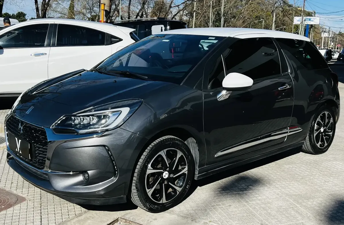 D.S. DS3 1.2 Puretech 110 AT6 So Chic