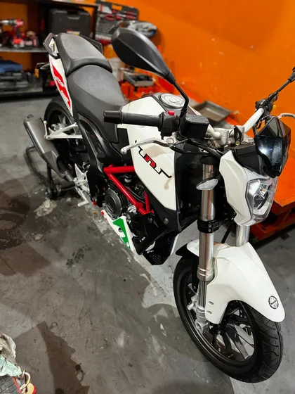 Benelli Tnt25, 250 Cc