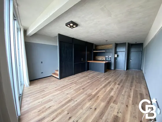 Departamento Tipo Duplex En Alquiler C/ Cochera Subt - Studios - Ayres Vila
