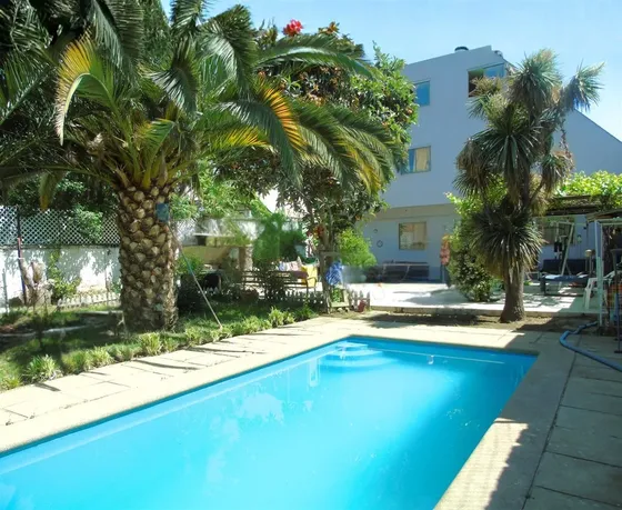 Casa En Venta En La Reina