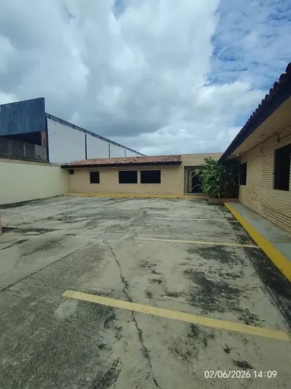Eds Alquila Oficina Complejo De Oficinas Detras Del Centro Comercial Metro Market - Solo Clientes - Viof-20