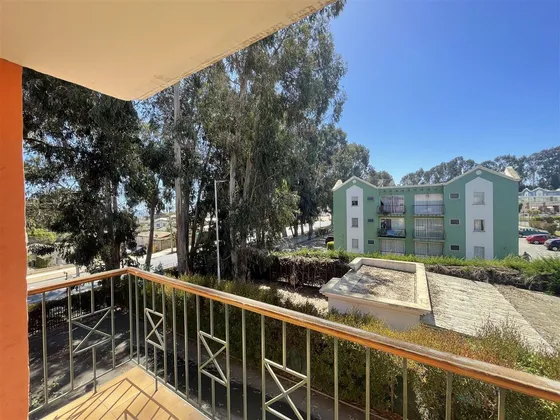 Venta Departamento Algarrobo, Amplio, 3 Dormitorios, 2 Baños