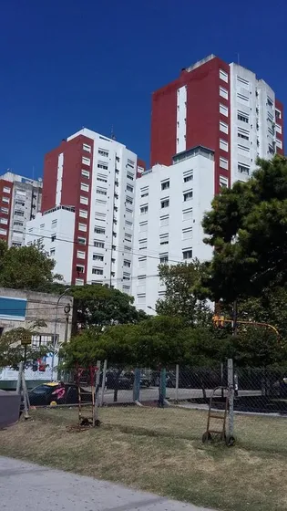Departamento En Venta - 3 Dormitorios 2 Baños  - 72mts2 - Mar Del Plata