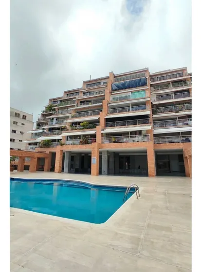 Vendo Apartamento 176m2 Los Samanes 7419