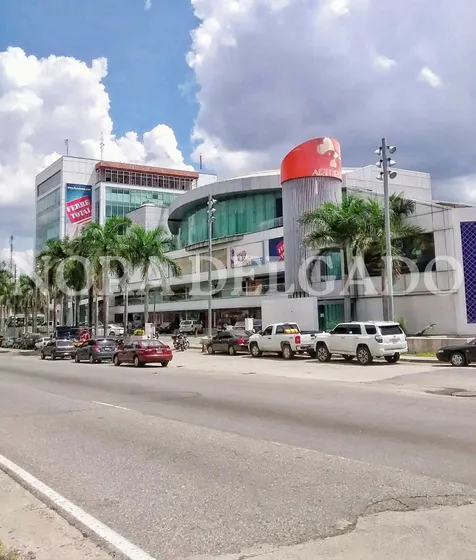 Local Comercial En Venta, C.c. La Parada, Guatire, Miranda