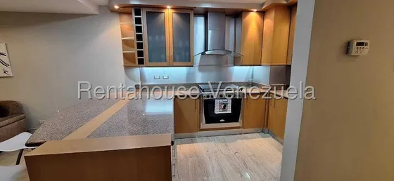 Apartamento En  Alquiler Piso Bajo Amoblado Campo Alegre Fanny Calderon Rentahouse 
