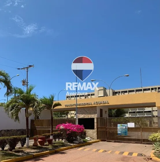 Apartamento Conjunto Residencial Aguasal Higuerote - Remax Aventura
