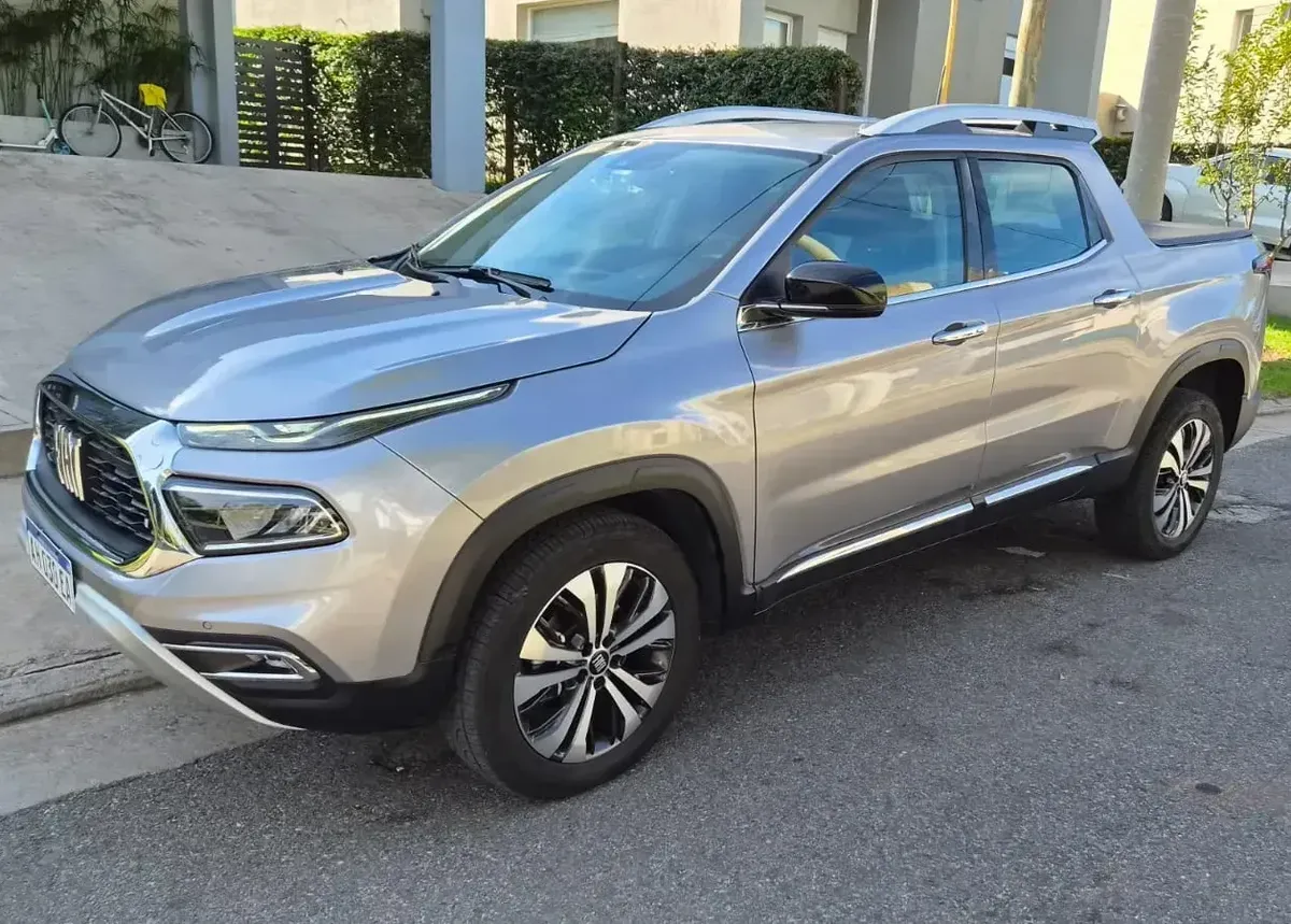 Fiat Toro 2.0 350 Multijet Volcano 4x4 Automatic Transmission