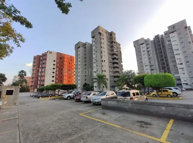 Venta De Bello Y Exclusivo Apartamento En Res Arca Del Valle, Nueva Segovia, Este De Barquisimeto  # Profesional Inmobiliario Mehilyn Perez #